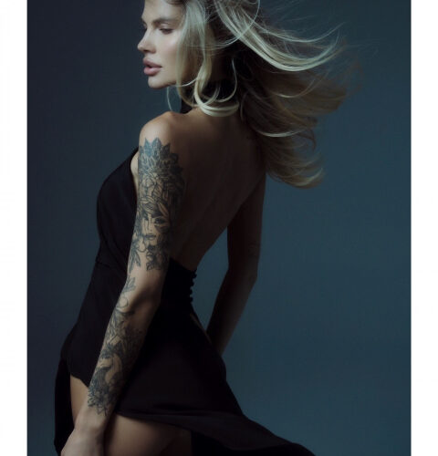 Анита Кобелева: «Мой ежедневный бьюти-ритуал: кожа, которая выглядит как “моя, только лучше”»